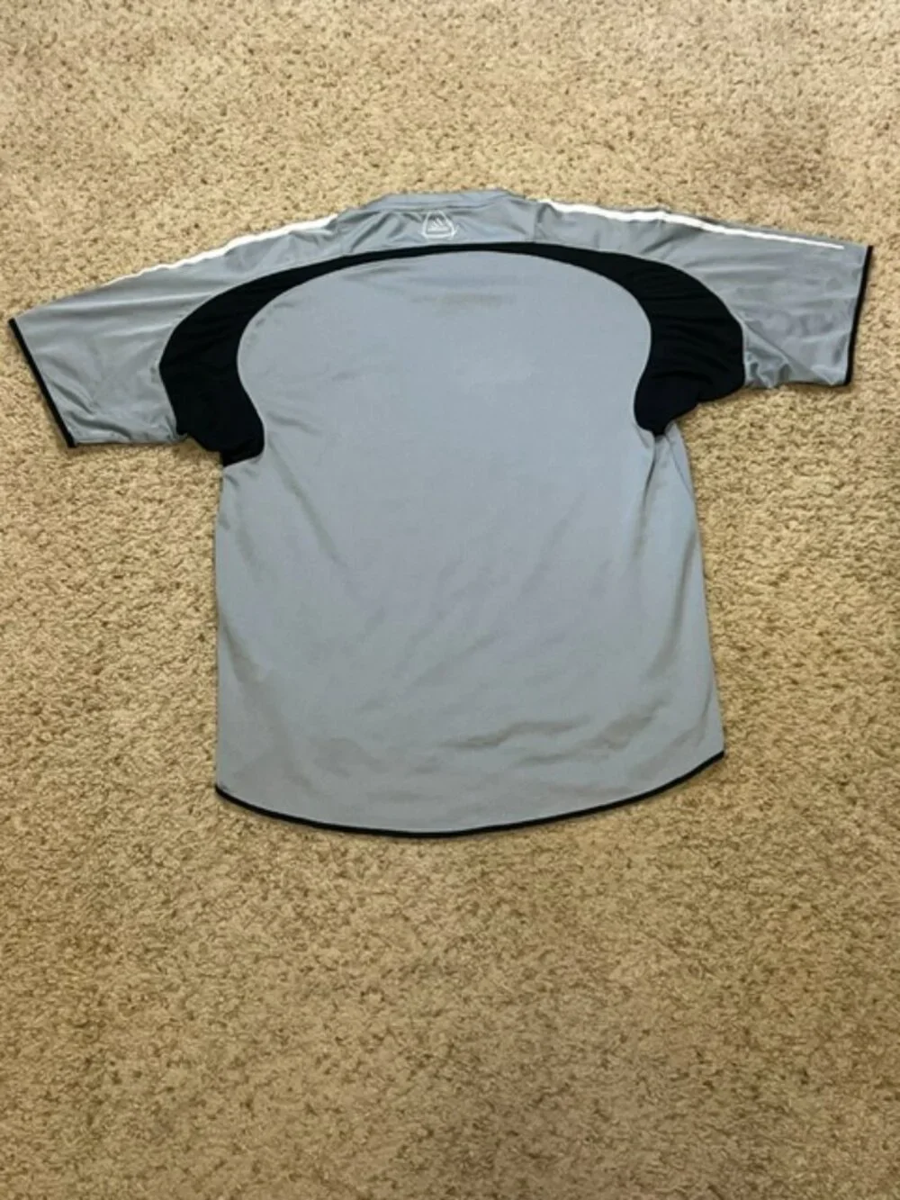 Real Madrid Vintage Adidas 2004 Gray Training Top Shirt Size Medium M